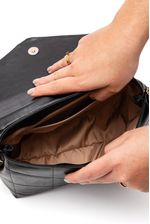 Bolsa-Vizzano-10042.4.29760-Preto