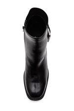 Bota-Bottero-Cano-Baixo-Feminina-Em-Couro-Com-Fivela-371103-Preto