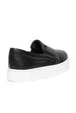Tenis-Slip-On-Santa-Lolla-Preto