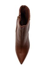 Bota-Via-Marte-Social-Feminina-Em-Couro-063-012-01-Castanho