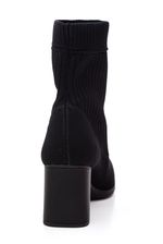 Bota-Dakota-De-Cano-Longo-Feminina-G9906-01-Preto