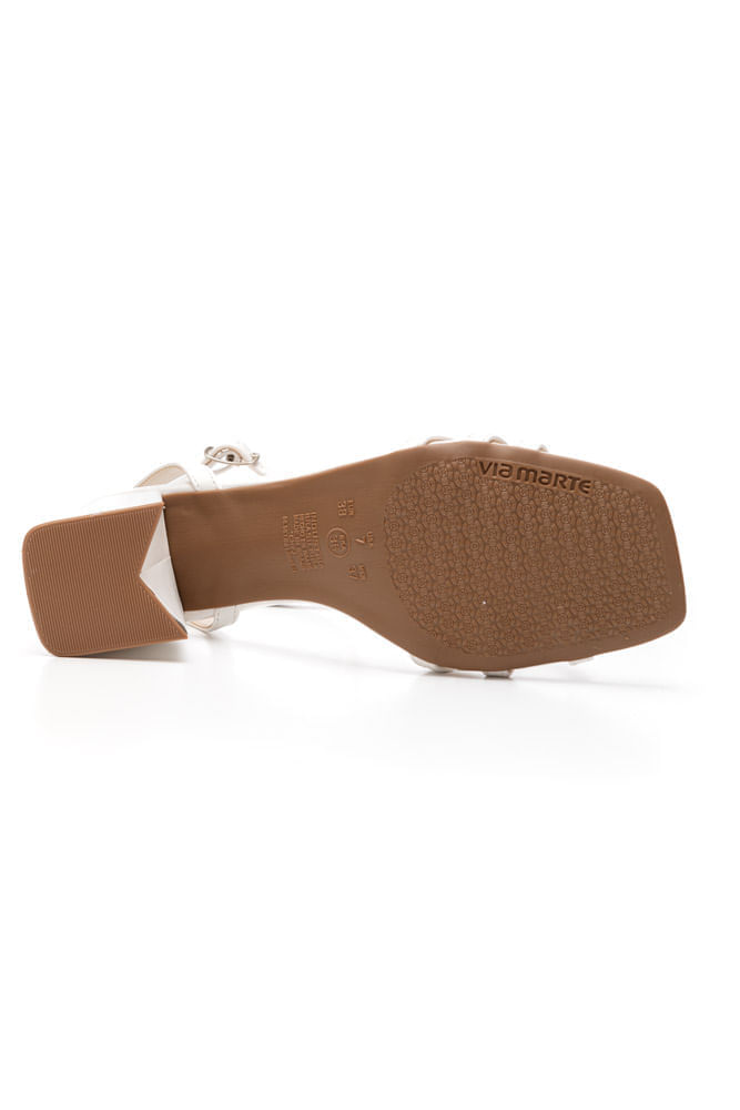 Sandalia-Via-Marte-Salto-Medio-Feminina-Enfeite-De-Flor-100-004-01-Branco