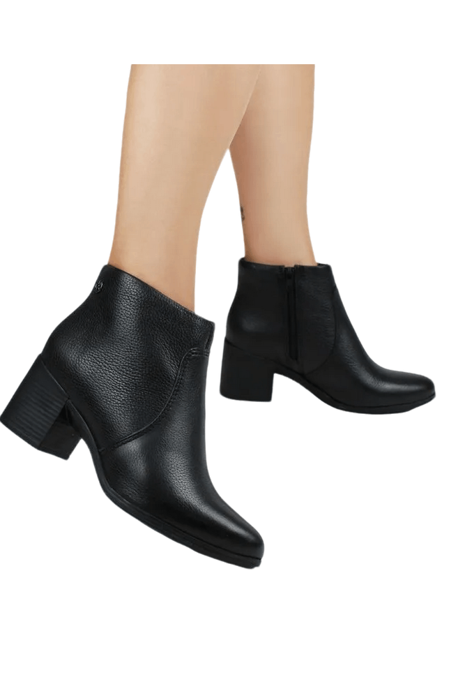 Bota-Bottero-Cano-Curto-Feminina-Couro-346901-Preto