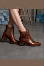 Bota-Ankle-Boot-Pegada-282351-04-Marrom