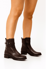 Bota-Mooncity-Casual-Feminina-Cano-Curto-72115-Marrom