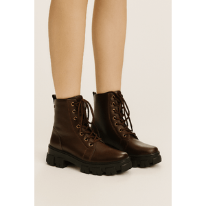 Bota Isabela Castelani Coturno Feminino Tratorado 710 Marrom