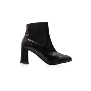 Bota Chá De Mel Chelsea Cano Curto Feminina  Verniz Molhado 8439.88641 Preto