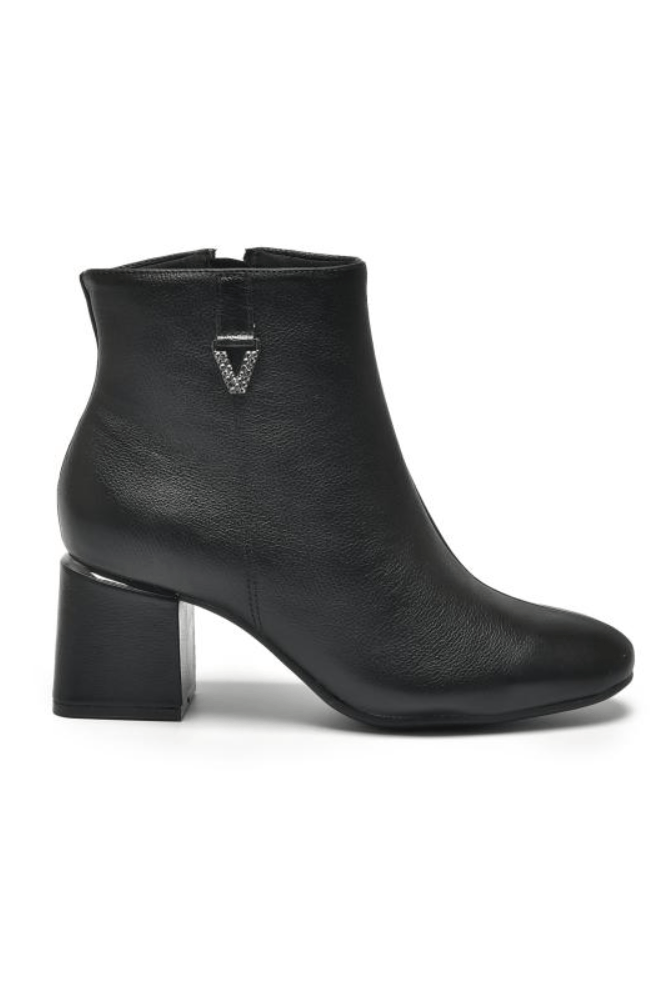 Bota-Ankle-Boot-Via-Marte-243-005-01-Preto