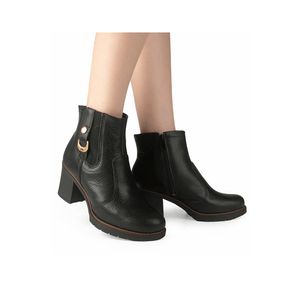 Bota Dakota De Cano Curto Em Couro Feminina D0393-01 Preto