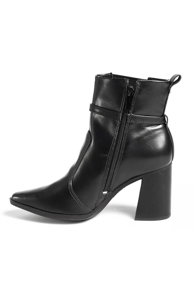 Bota-Dakota-De-Cano-Curto-Feminina-Elastico-Na-Lateral-Do-Cano-D0431-01-Preto