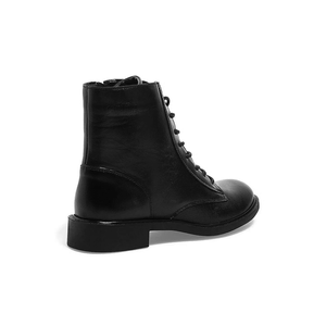 Bota Santa Lolla Cano Curto Feminina Em Couro 8400.2f4b.0346 Preto
