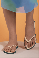 Chinelo-De-Dedo-Havaianas-Slim-Point-Amarelo