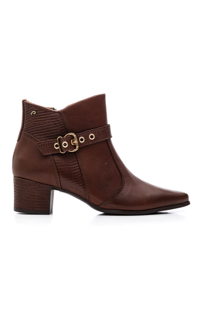 Bota-Pegada-280902-01-Marrom