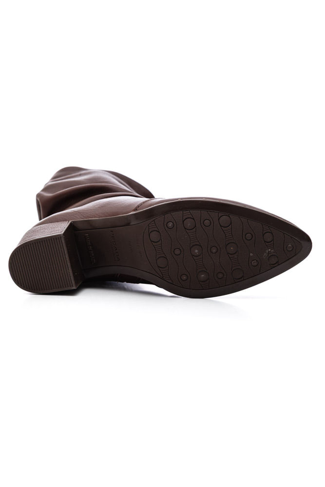 Bota-Pegada-280901-01-Marrom
