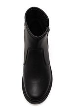 Bota-Dakota-De-Cano-Curto-Feminina-Costuras-Matelasse-Da841-06-Preto
