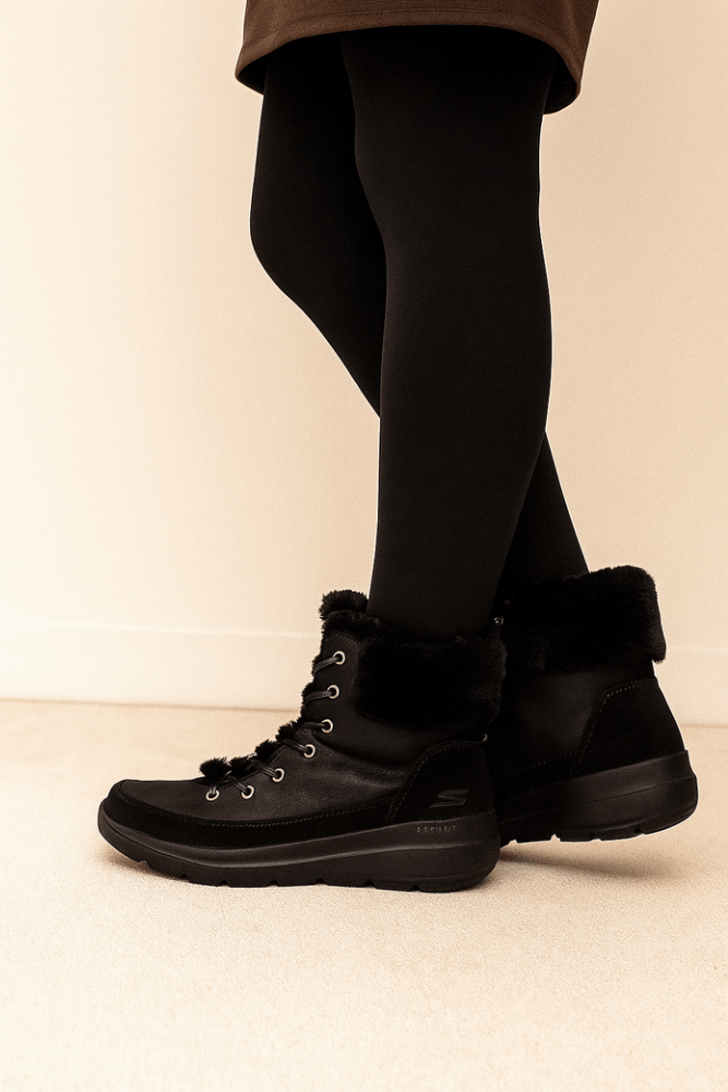 Bota-Skechers-Go-Walk-Glacial-Ultra-Feminina-Com-Scotchgard-144202-Preto