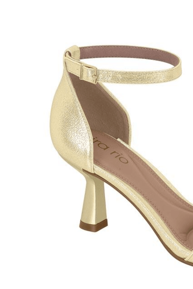 Sandalia-Beira-Rio-Salto-Medio-Feminina-Metalizado-Glam-8478.217-Ouro