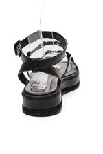 Sandalia-Papete-Via-Marte-118-001-01-Preto