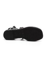 Sandalia-Papete-Via-Marte-118-001-01-Preto