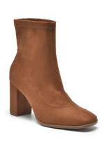Bota-Via-Marte-Cano-Baixo-Feminina-Camurca-Ultra-247-002-01-Caramelo