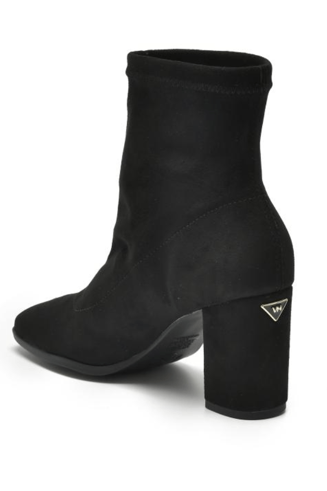 Bota-Via-Marte-Cano-Baixo-Feminina-Camurca-Ultra-247-002-01-Preto