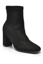 Bota-Via-Marte-Cano-Baixo-Feminina-Camurca-Ultra-247-002-01-Preto