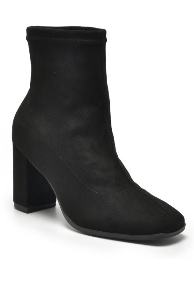 Bota-Via-Marte-Cano-Baixo-Feminina-Camurca-Ultra-247-002-01-Preto