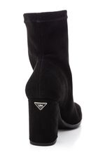 Bota-Via-Marte-Cano-Baixo-Feminina-Camurca-Ultra-247-002-01-Preto