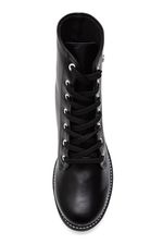 Bota-Coturno-Via-Marte-004-001-01-Preto