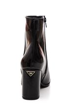 Bota-Via-Marte-Cano-Baixo-Feminina-Verniz-247-001-01-Preto