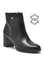 Bota-Via-Marte-Social-Feminina-Cano-Baixo-Em-Couro-241-006-01-Preto