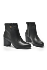 Bota-Via-Marte-Social-Feminina-Cano-Baixo-Em-Couro-241-006-01-Preto
