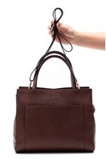 Bolsa-De-Mao-Linea-Bella-6016-Marrom