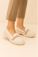 Sapato-Moleca-Mocassim-Tratorado-Feminino-5775.107-Off-White