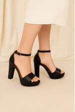 Sandalia-Vizzano-Salto-Alto-Feminina-Com-Meia-Pata-6292.217-Preto