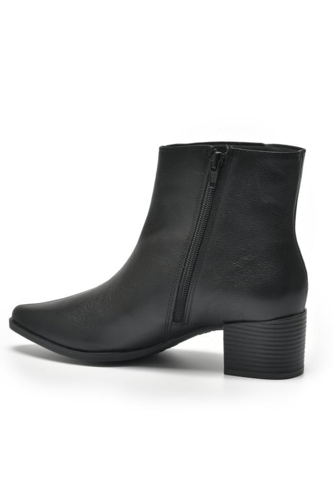 Bota-Via-Marte-Social-Cano-Baixo-Feminina-Couro-231-007-01-Preto