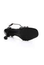 Sandalia-Via-Marte-Salto-Medio-149-003-01-Preto