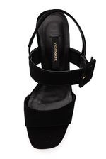 Sandalia-Via-Marte-284-002-01-Preto