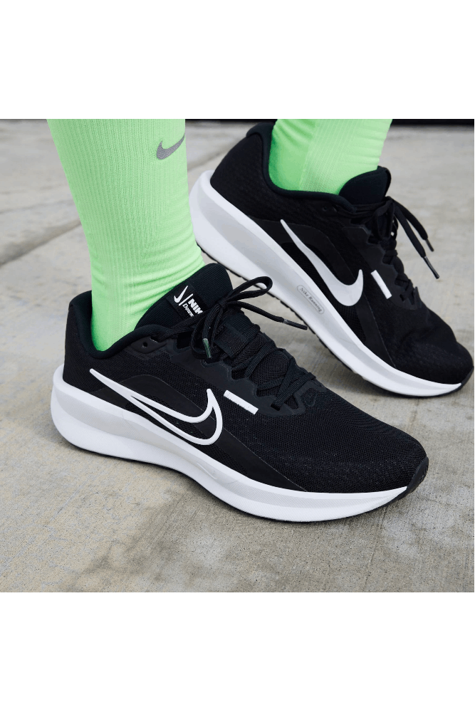 Tenis-Nike-Downshifter-13-Unissex-Corrida-Fd6476-001-Preto