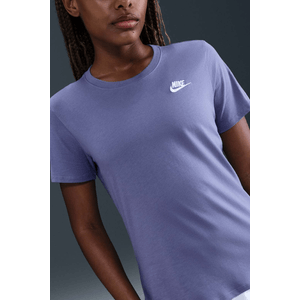 Camiseta Nike Sportswear Club Essentials Feminina Dx7902-499 Azul