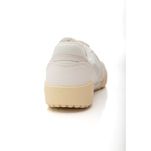 Tenis Nike Terra Manta Feminino Hq1940-106 Off-White