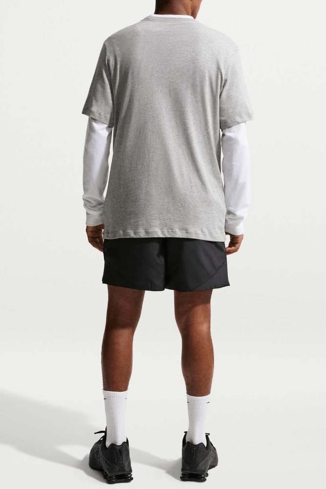 Camiseta Nike Sportswear Celebrate Masculina Ih1141-063 Cinza