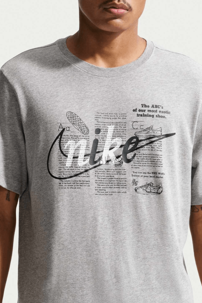 Camiseta Nike Sportswear Celebrate Masculina Ih1141-063 Cinza