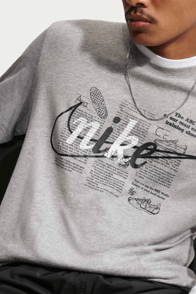 Camiseta Nike Sportswear Celebrate Masculina Ih1141-063 Cinza
