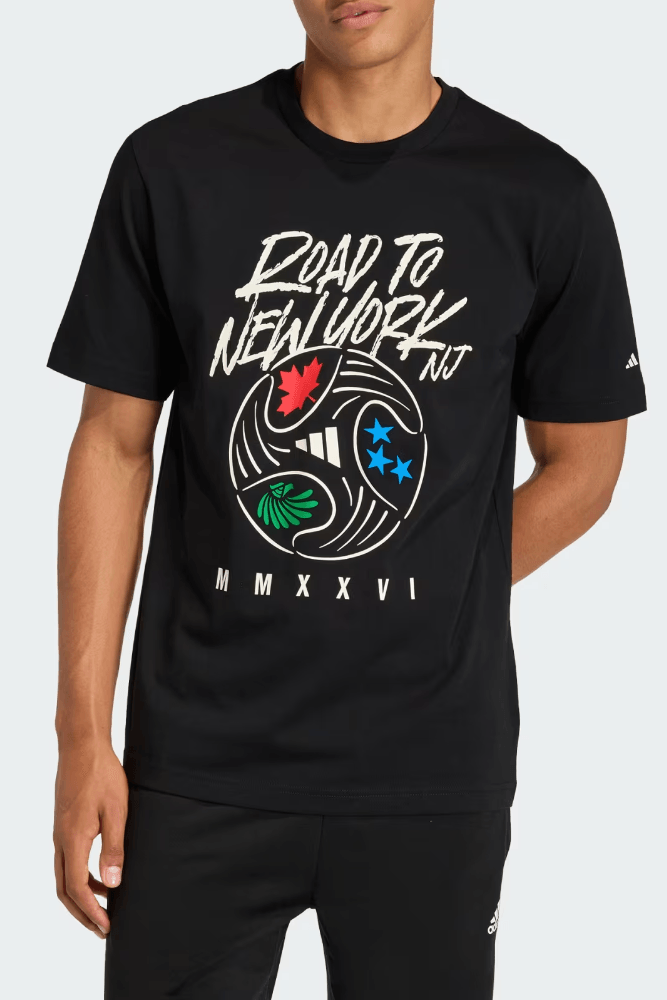 Camiseta Adidas Road To Ny Nj Copa Do Mundo 26 Masculina Kb2533 Preto