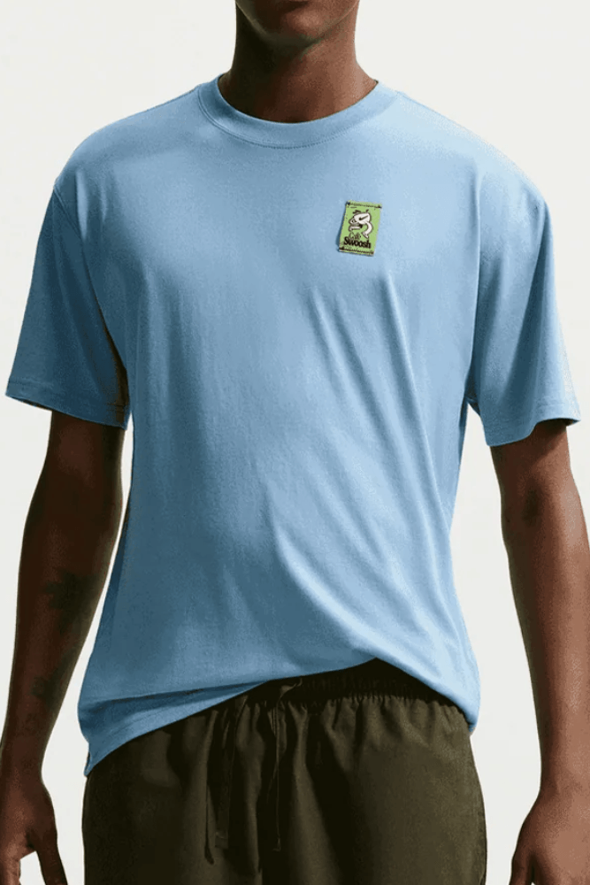 Camiseta Nike Nsw Café Swoosh Van Masculina Ih1157-486 Azul